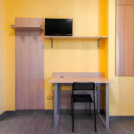 Casa Livio - And 3* Como